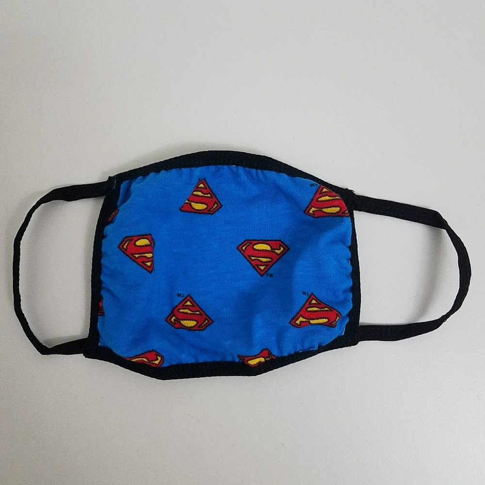 Superman Face Mask - Picture 2 of 4